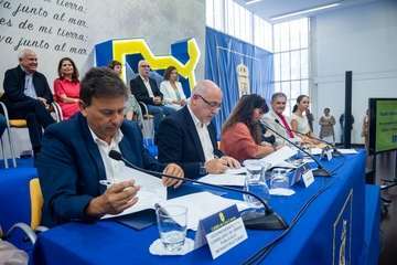 Acuerdo político entre NC, PSOE y Podemos para el Gobierno de Gran Canaria (Foto TA)